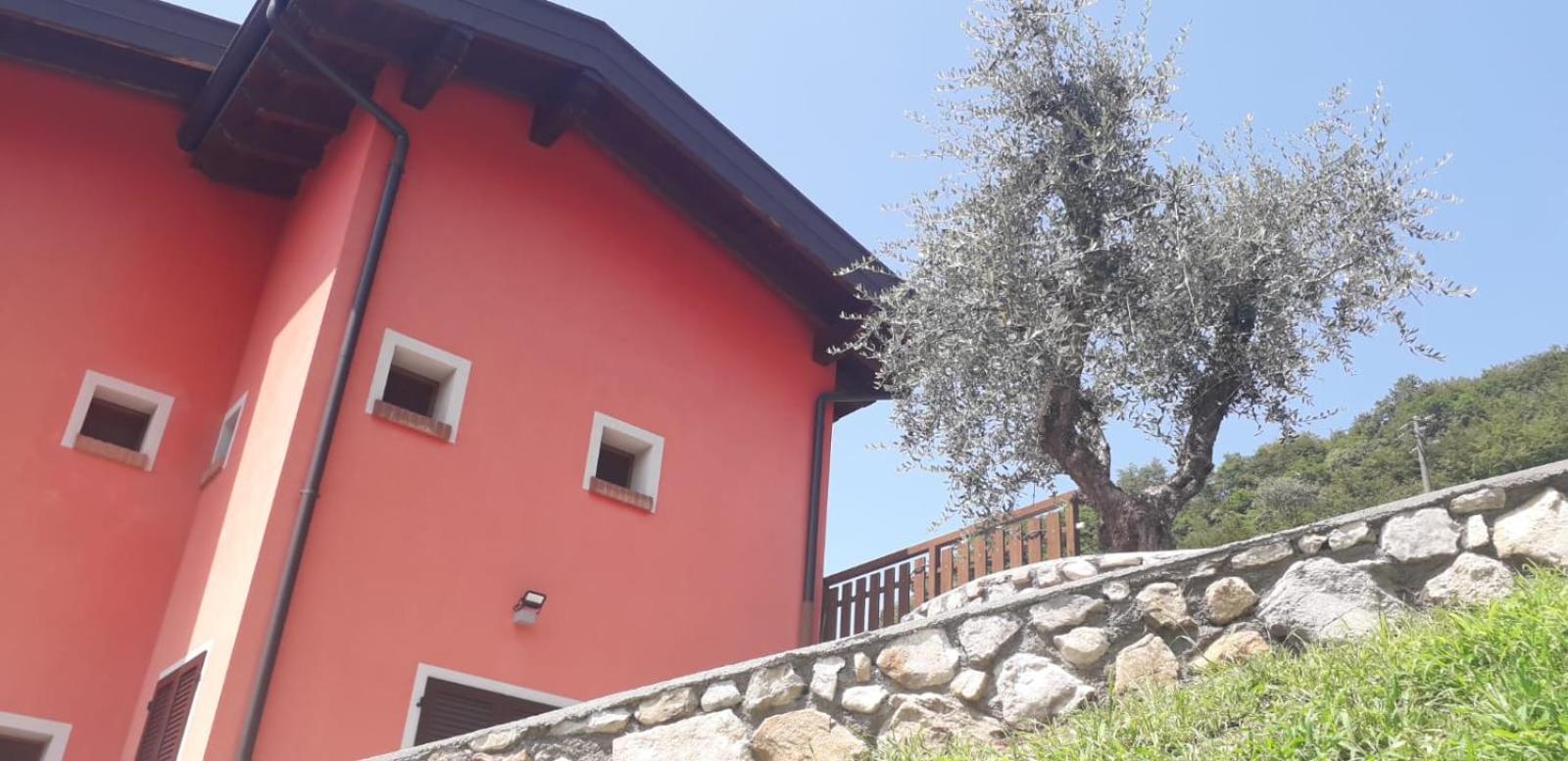 Agriturismo Cascina Lert Marone Buitenkant foto